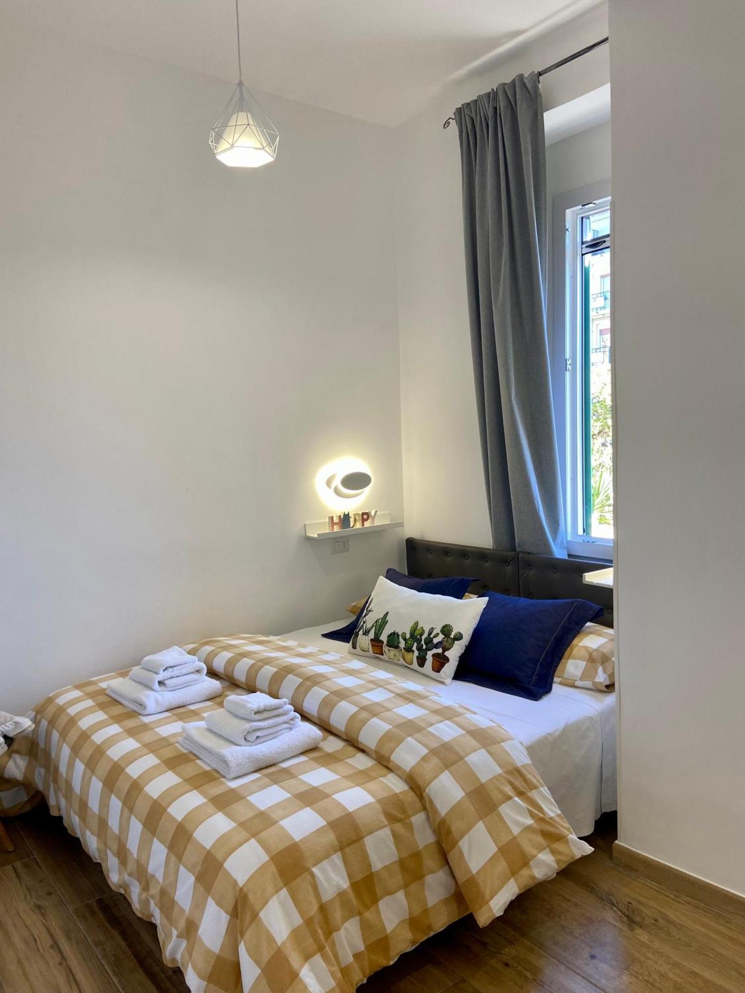 Menasihome Rome Buitenkant foto